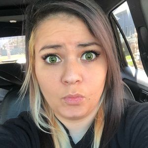 Meet your Posher, Angelica